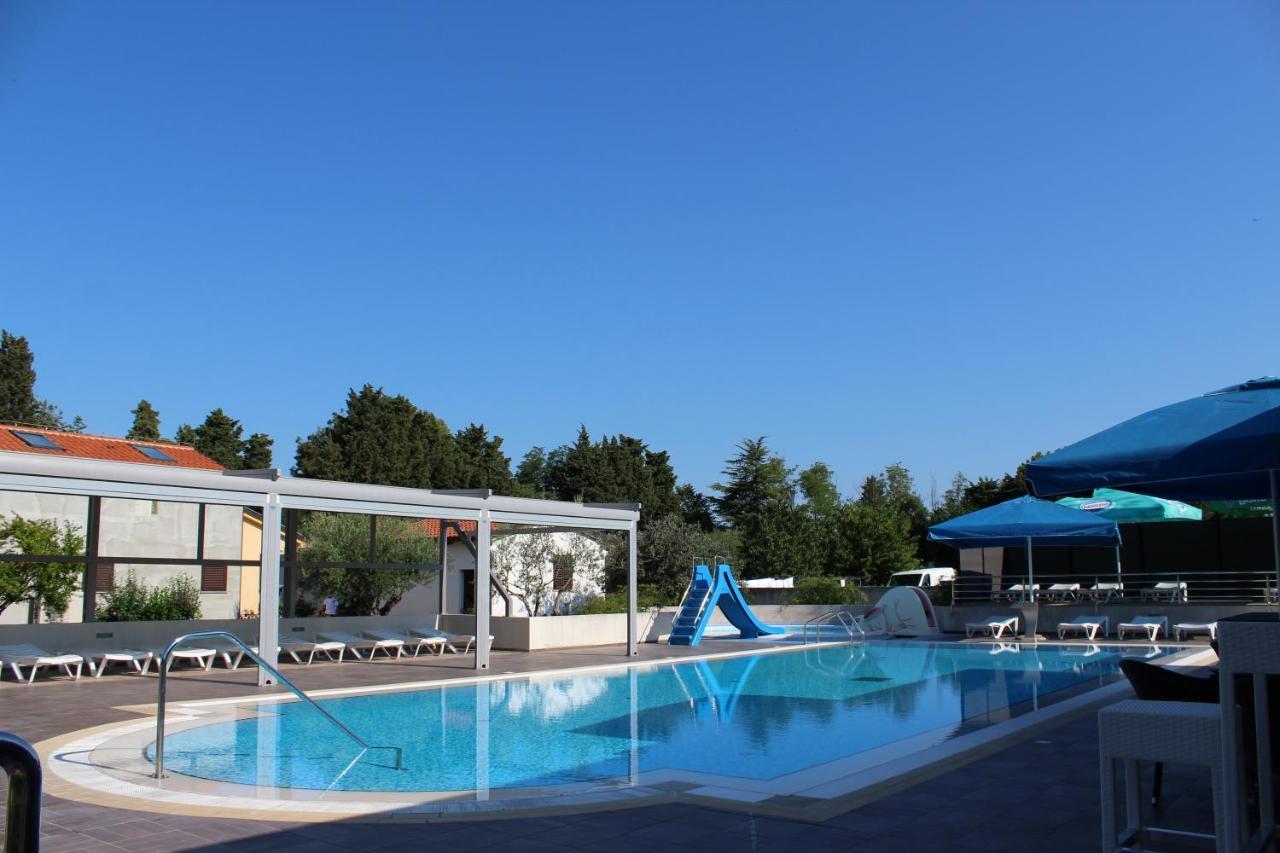 Resort Zatisje Савудрия Екстериор снимка